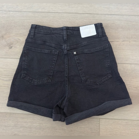 H&M Black Jean Shorts High-Waisted Relaxed Fit 🖤 - Picture 6 of 7